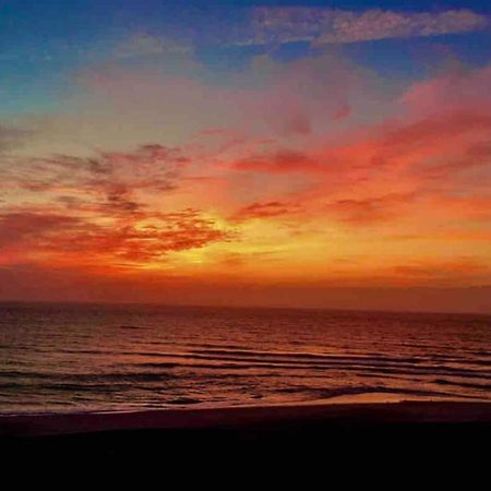 Sunskipper Iota Villa Carolina Beach Bagian luar foto