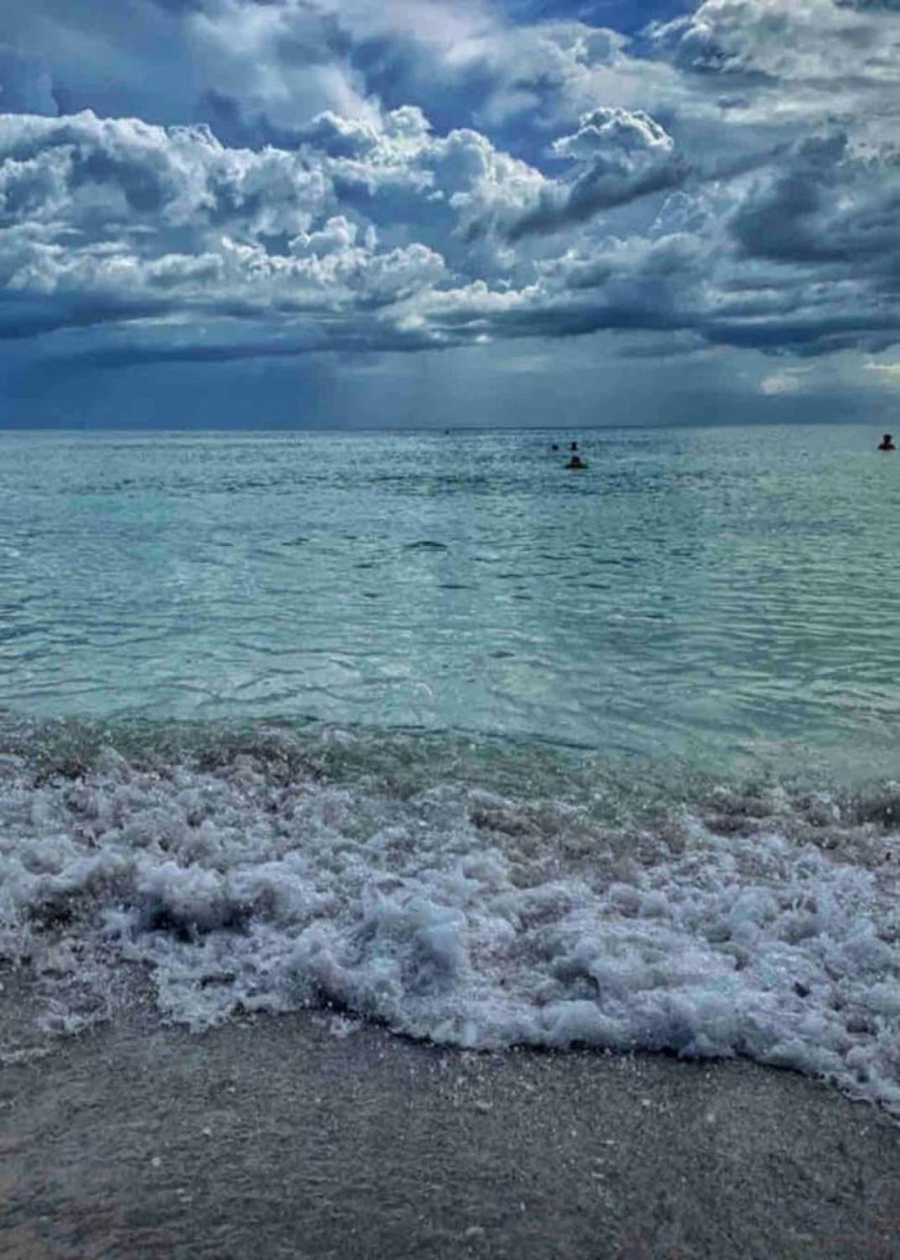 Sunskipper Iota Villa Carolina Beach Bagian luar foto